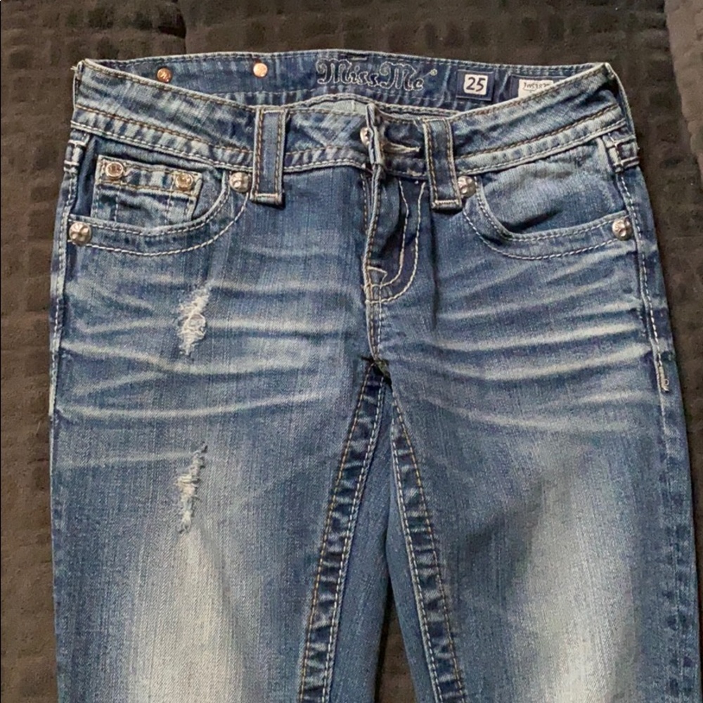 Miss Me Boot Cut Size 25